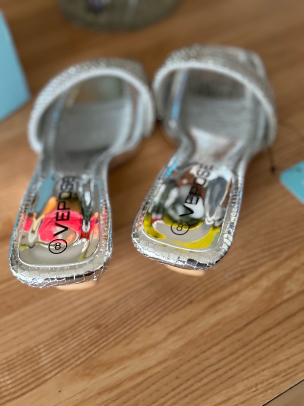 Vepose Silver Beaded Low-Heel Slide Mules - Picture 5 of 8